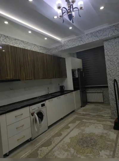 2-комн. квартира, 11 этаж, 85м², Шохмансур