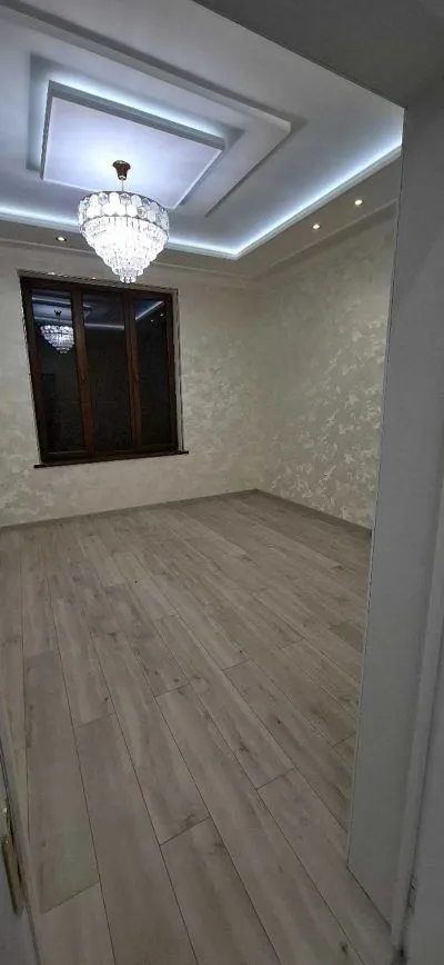 3-комн. квартира, 2 этаж, 110м², Зарафшон