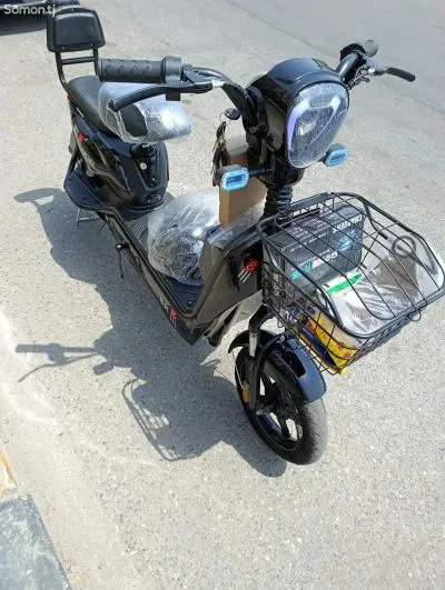 Скутер электронный