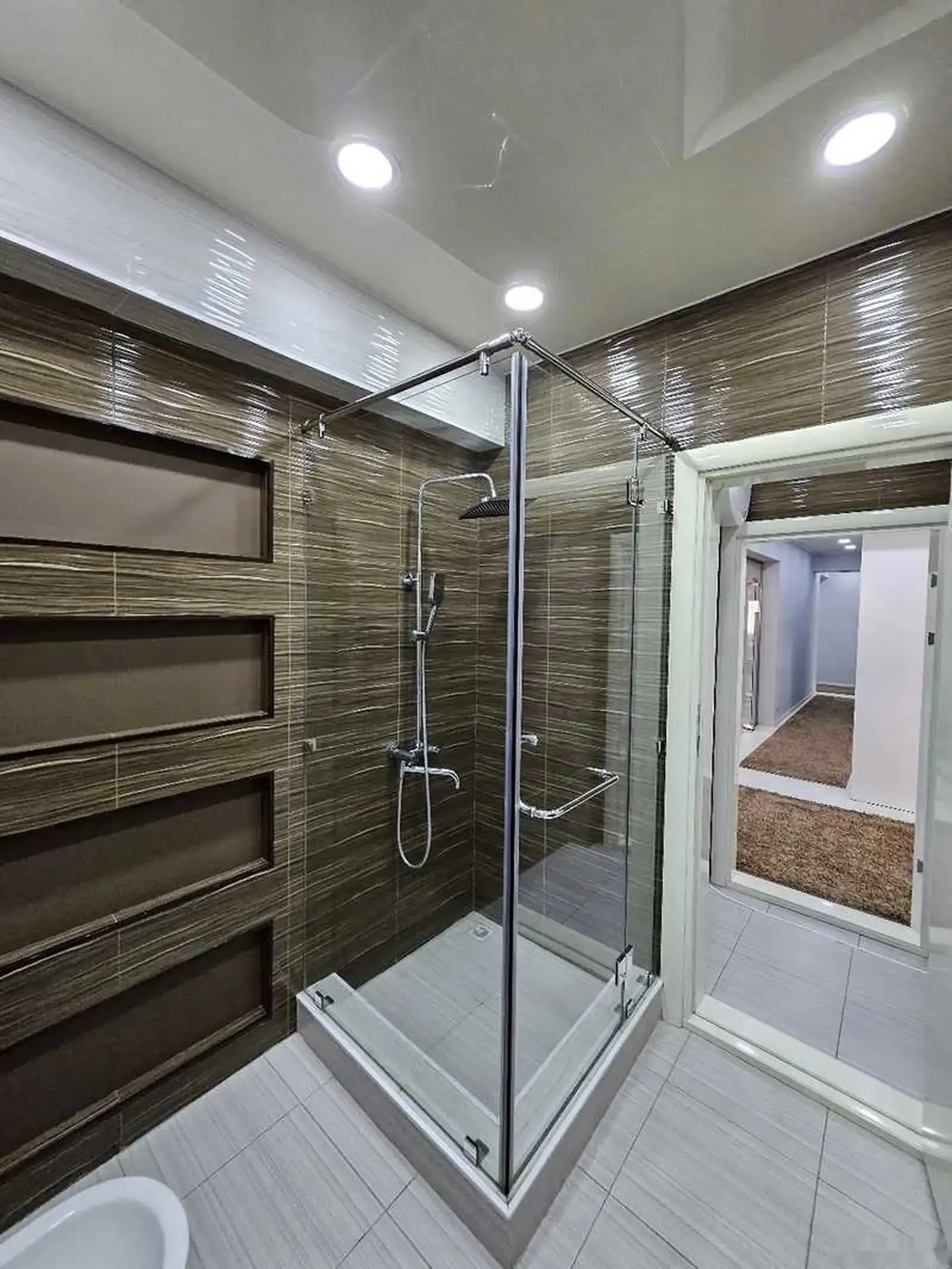 5-комн. квартира, 4 этаж, 240м², И.Сомони