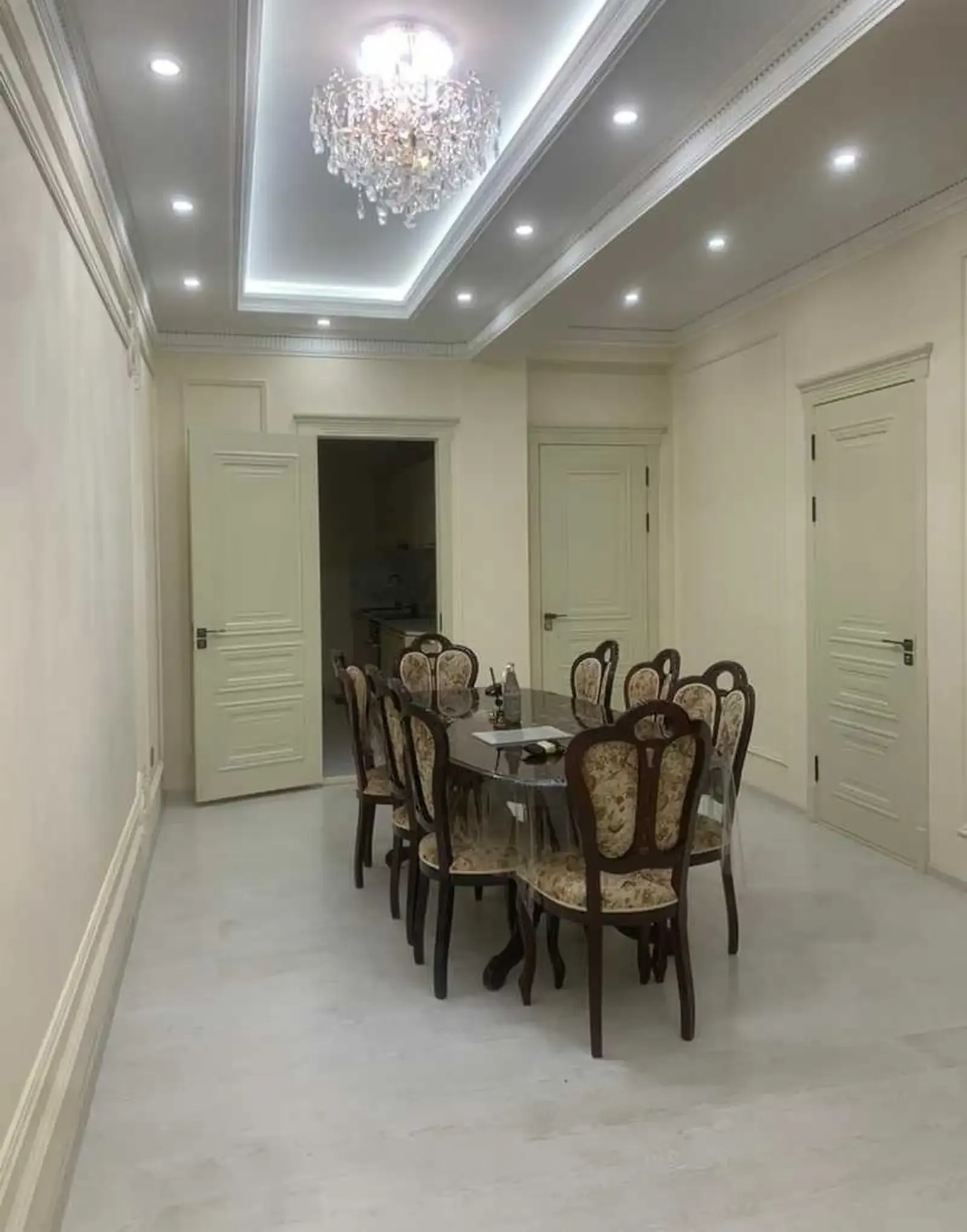 3-комн. квартира, 6 этаж, 117м², Пединистут Рестарани Сафо