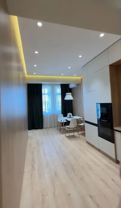 2-комн. квартира, 13 этаж, 81 м², И Сомони