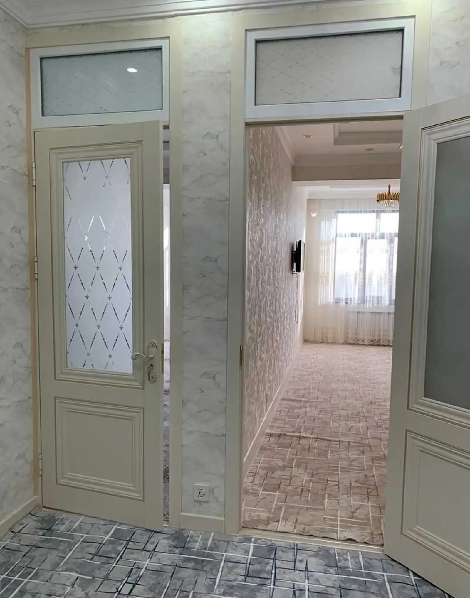 2-комн. квартира, 13 этаж, 70м², Сино наздики яккачинор лаби роҳ