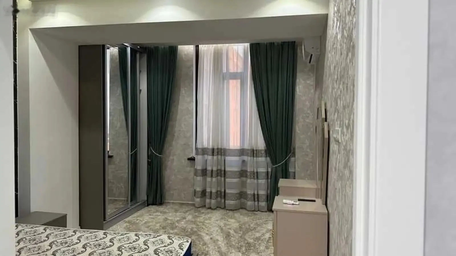 3-комн. квартира, 15 этаж, 125м², Скорый