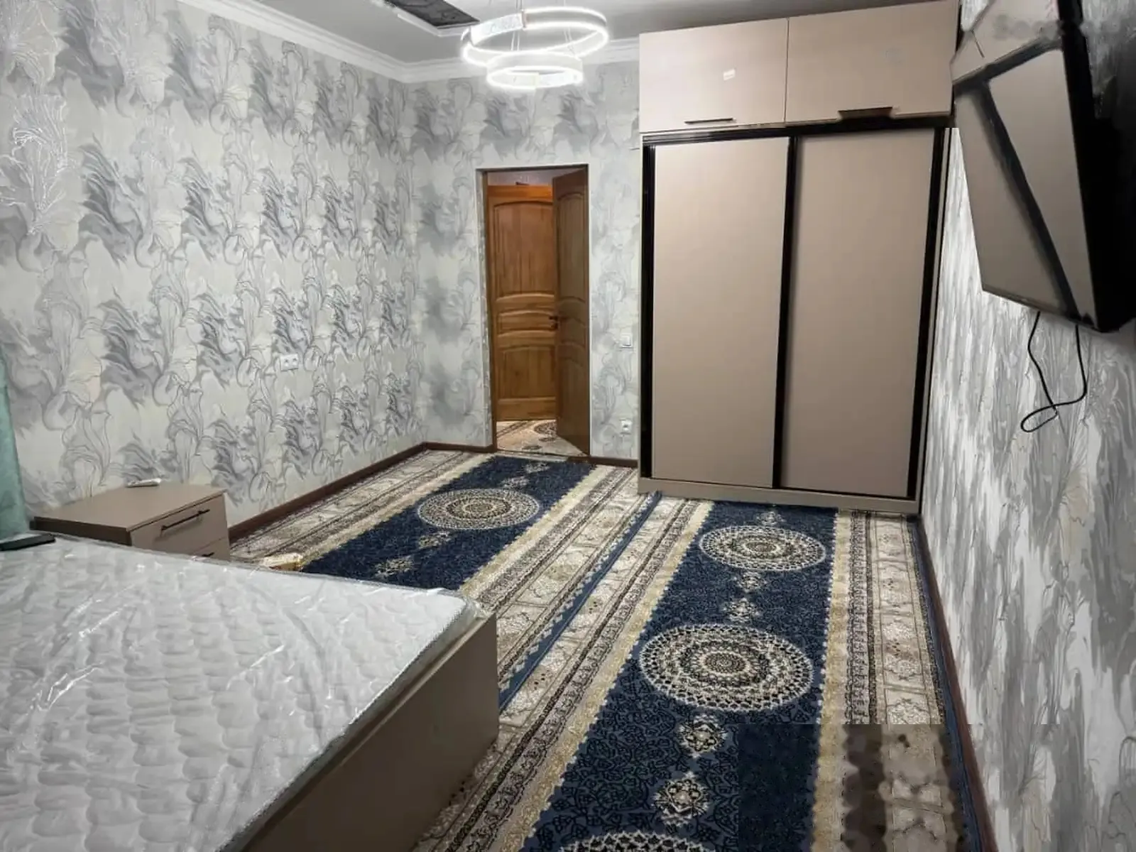 2-комн. квартира, 11 этаж, 67м², Шохмансур