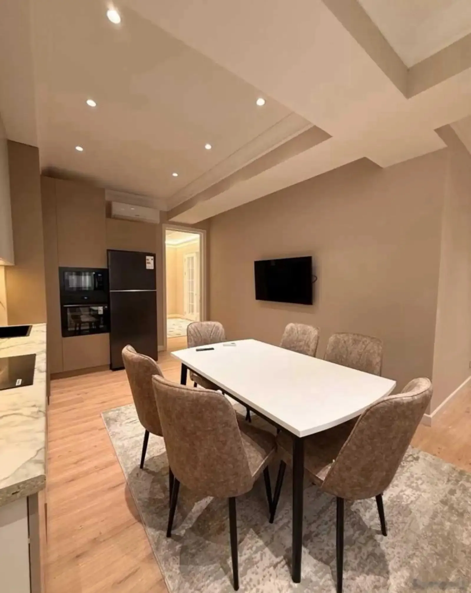 2-комн. квартира, 15 этаж, 95м², Сомони