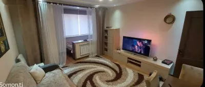 2-комн. квартира, 4 этаж, 57м², сино