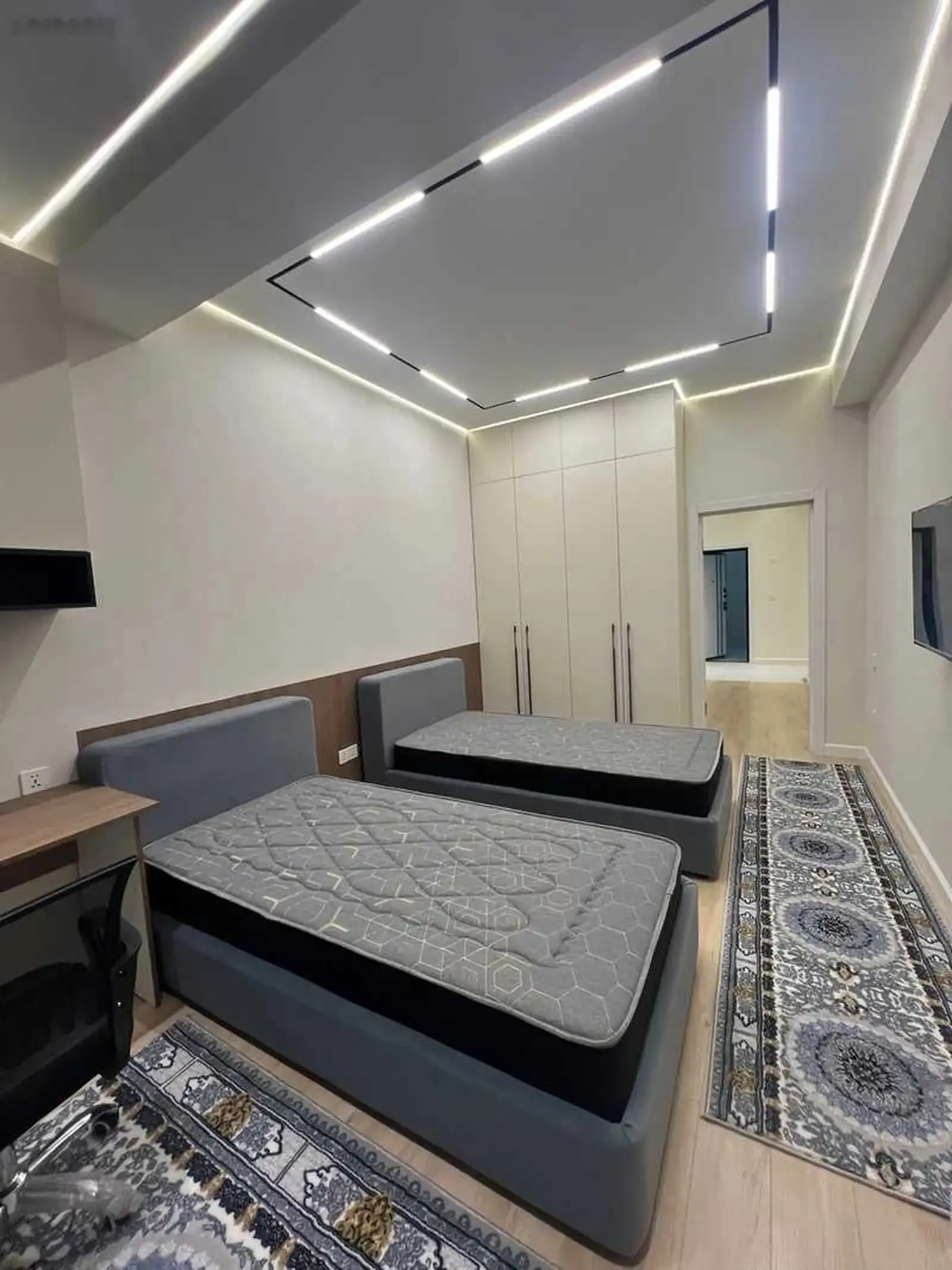 3-комн. квартира, 4 этаж, 100м², доми вавилон т