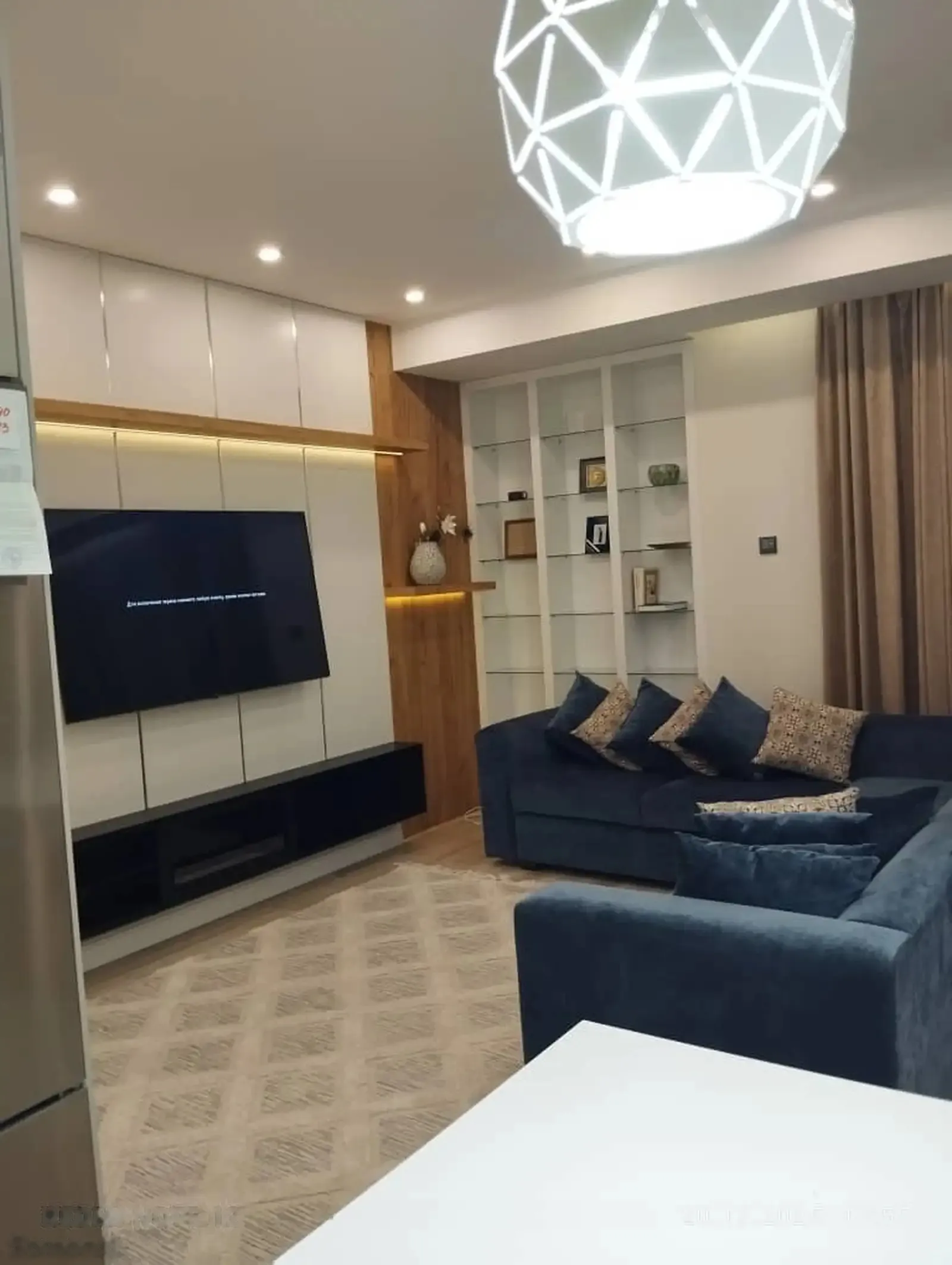 3-комн. квартира, 14 этаж, 110м², Доми Баракат, И.Сомони