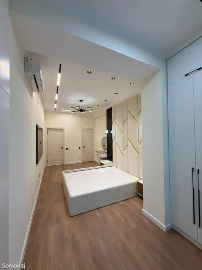 5-комн. квартира, 3 этаж, 170 м², Исмоили Сомони, Славянский