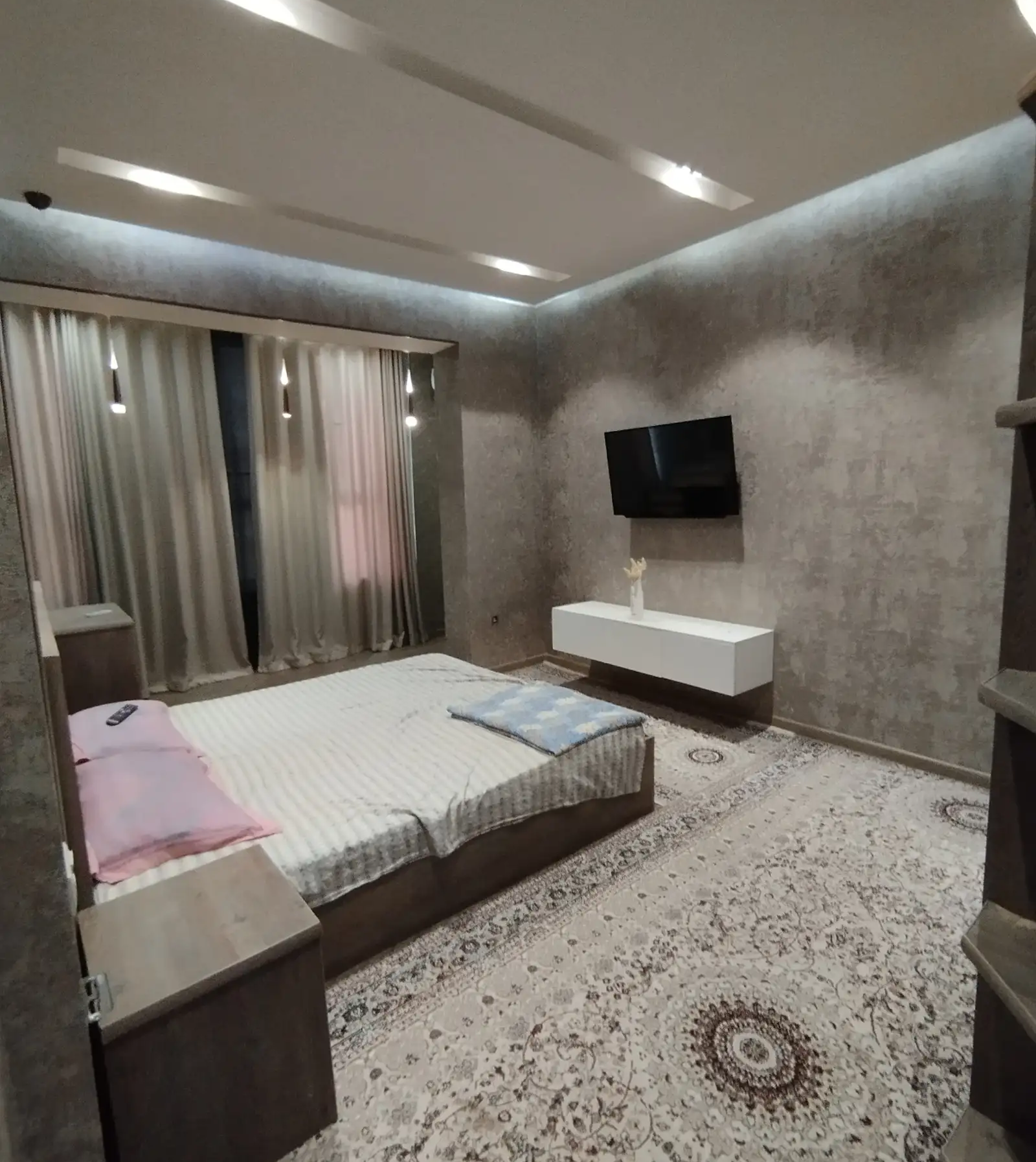 2-комн. квартира, 17 этаж, 75м², Спартак доми Симург ру баруи Роддоми