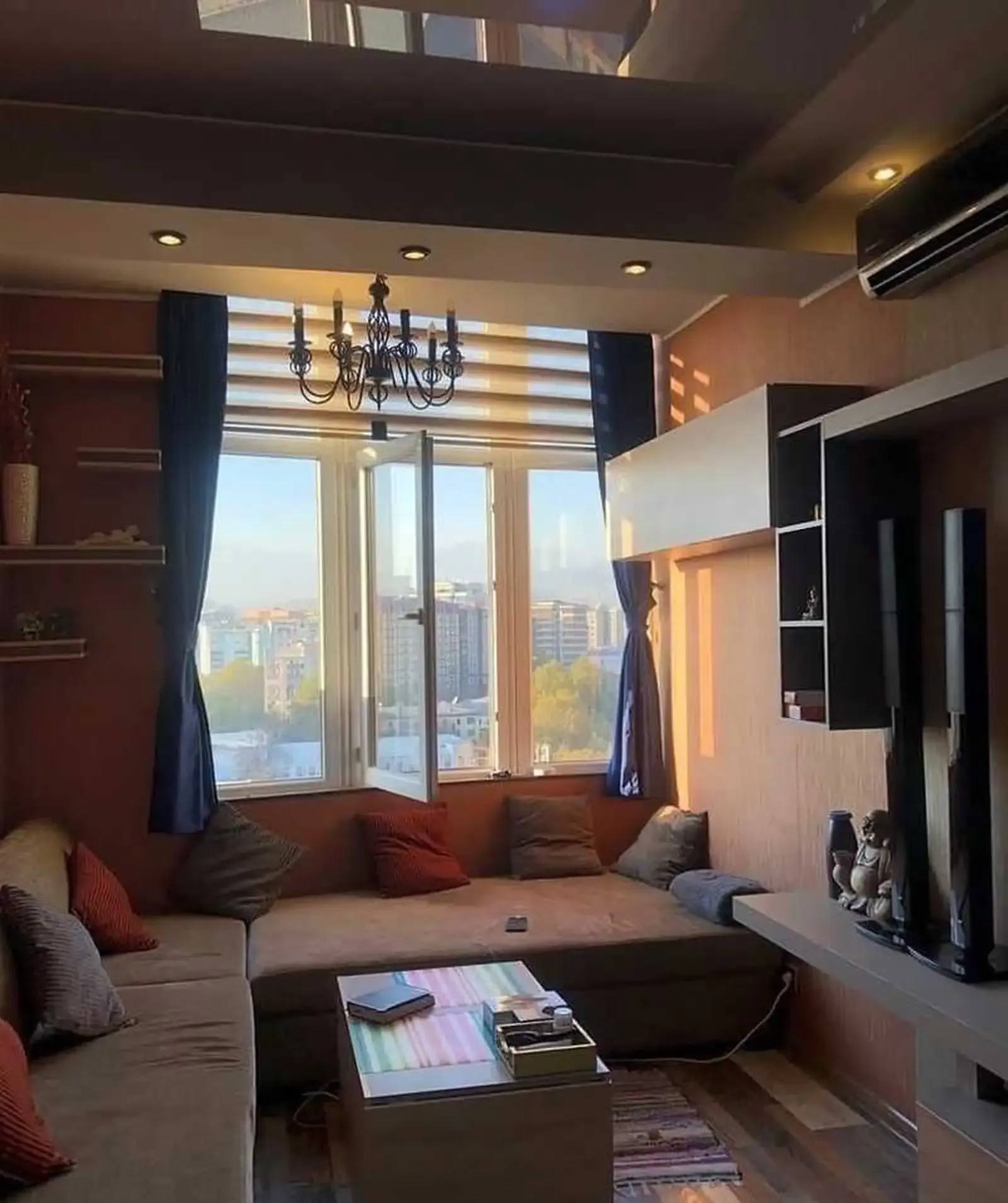 2-комн. квартира, 12 этаж, 62м², Опера балет. Гостиница Ватан.
