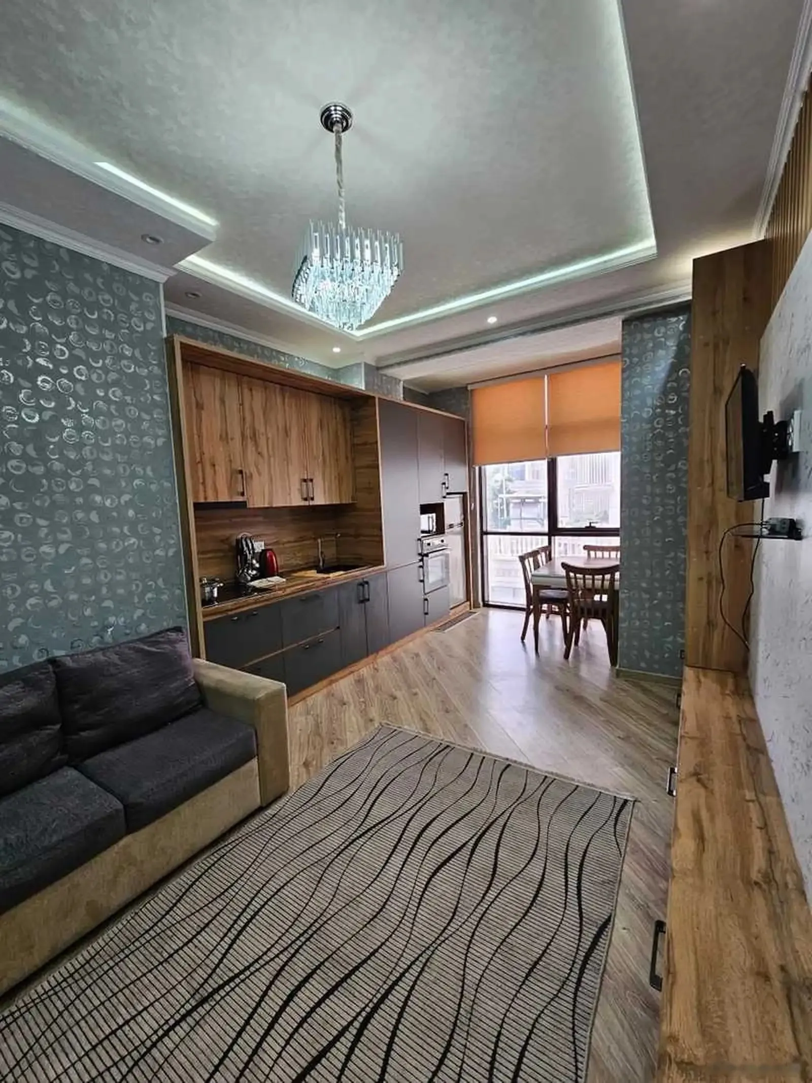 2-комн. квартира, 5 этаж, 90м², Овир
