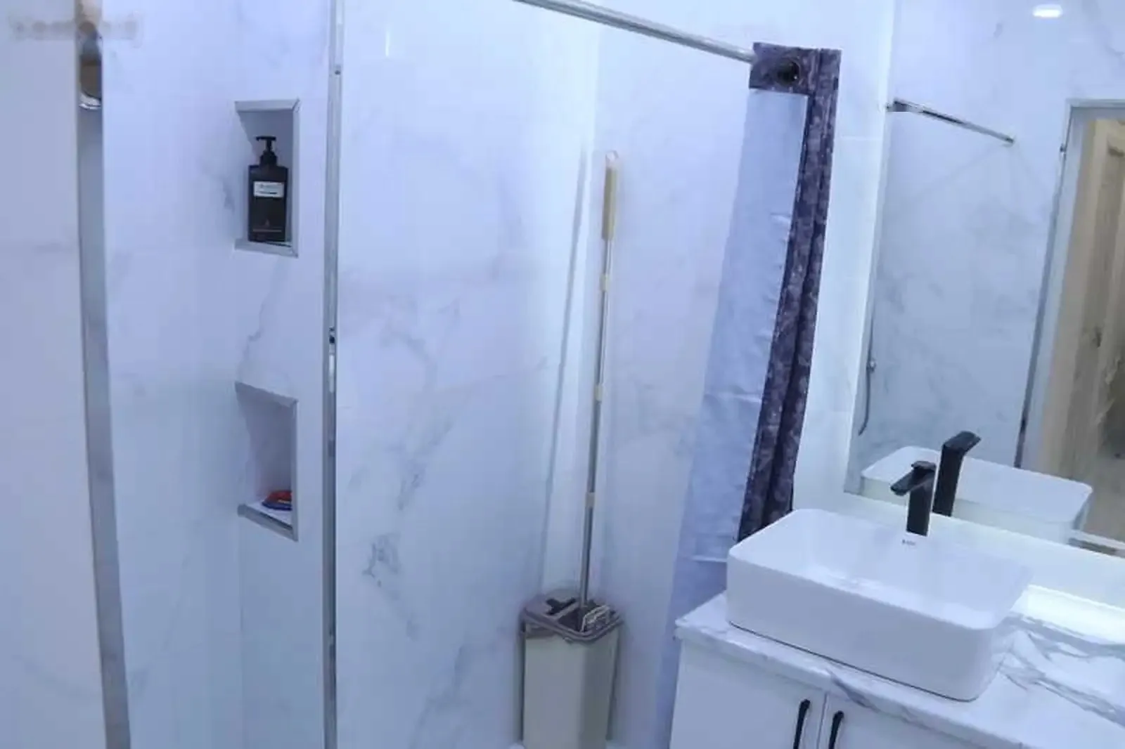 2-комн. квартира, 10 этаж, 110м², голубой экран