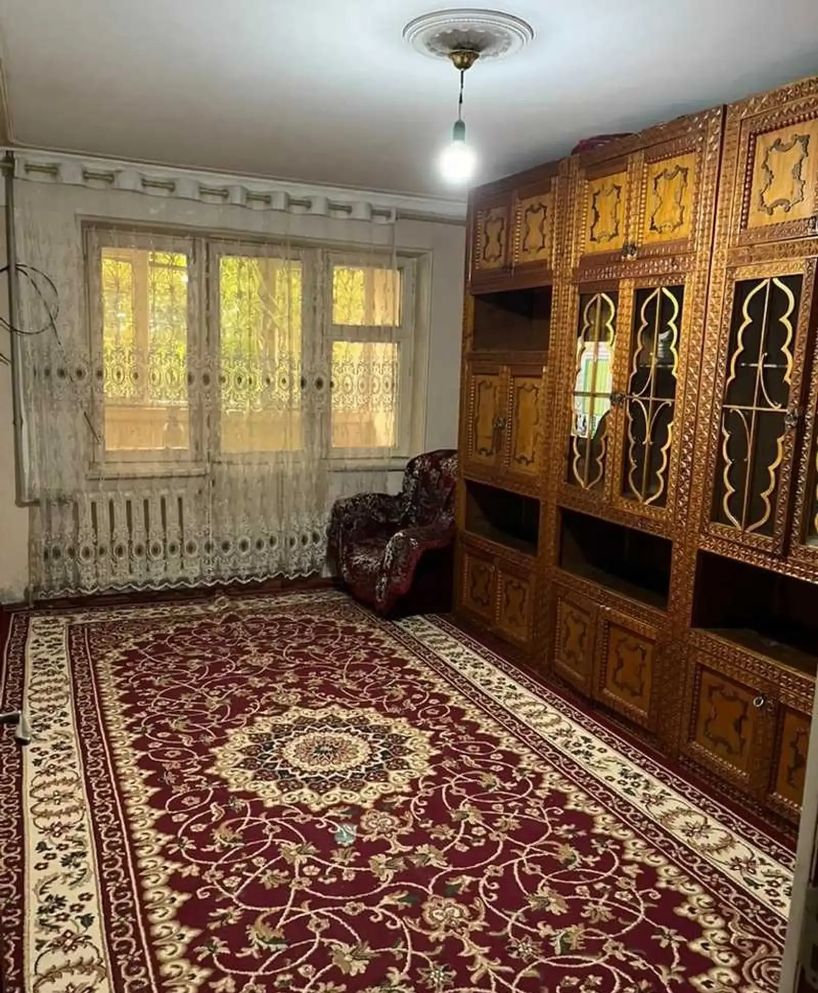 2-комн. квартира, 1 этаж, 80м², Борбат 78