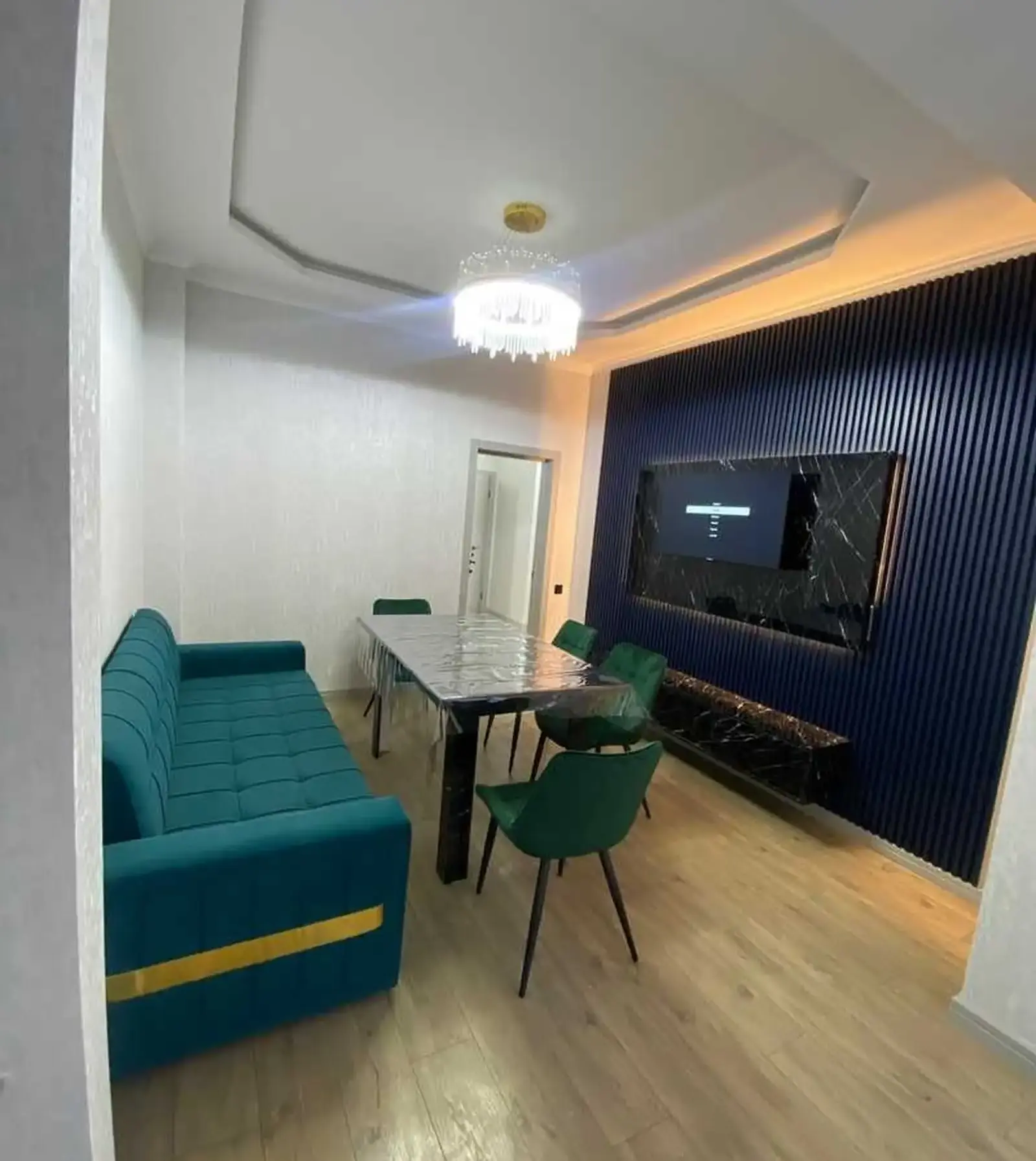 3-комн. квартира, 12 этаж, 80м², Водонасос