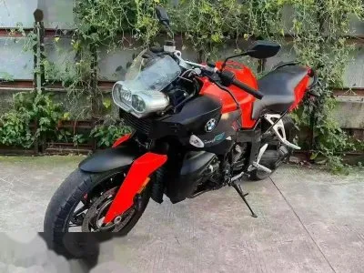 Мотоцикл BMW K1200R