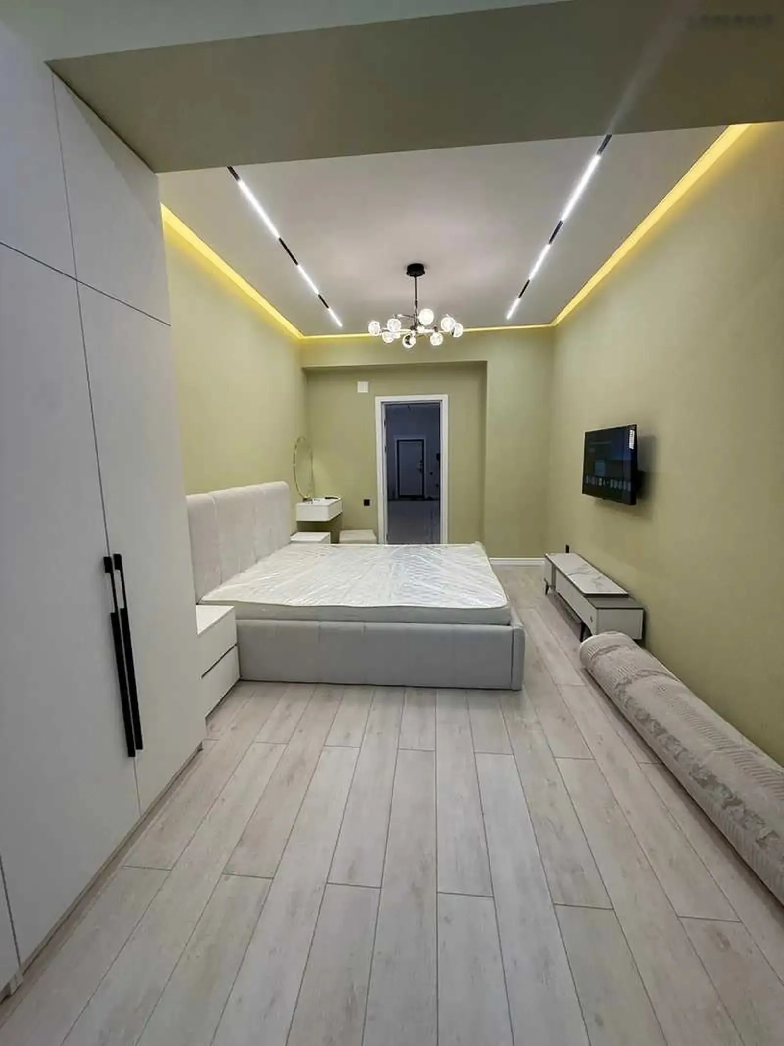 2-комн. квартира, 12 этаж, 110м², Овир