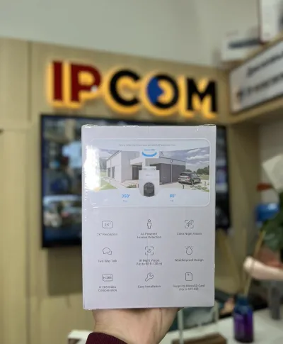 EZVIZ Панорамная и наклонная Wi-Fi-камера CS-H8C 4MP