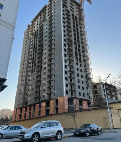 3-комн. квартира, 13 этаж, 75 м², Шохмансур