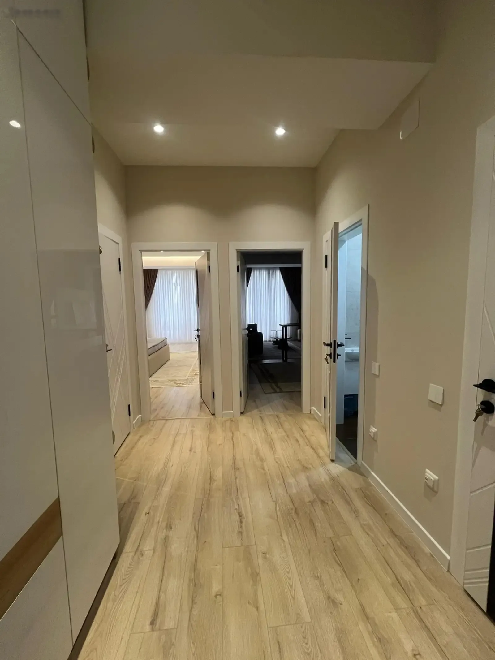 2-комн. квартира, 7 этаж, 70м², овир