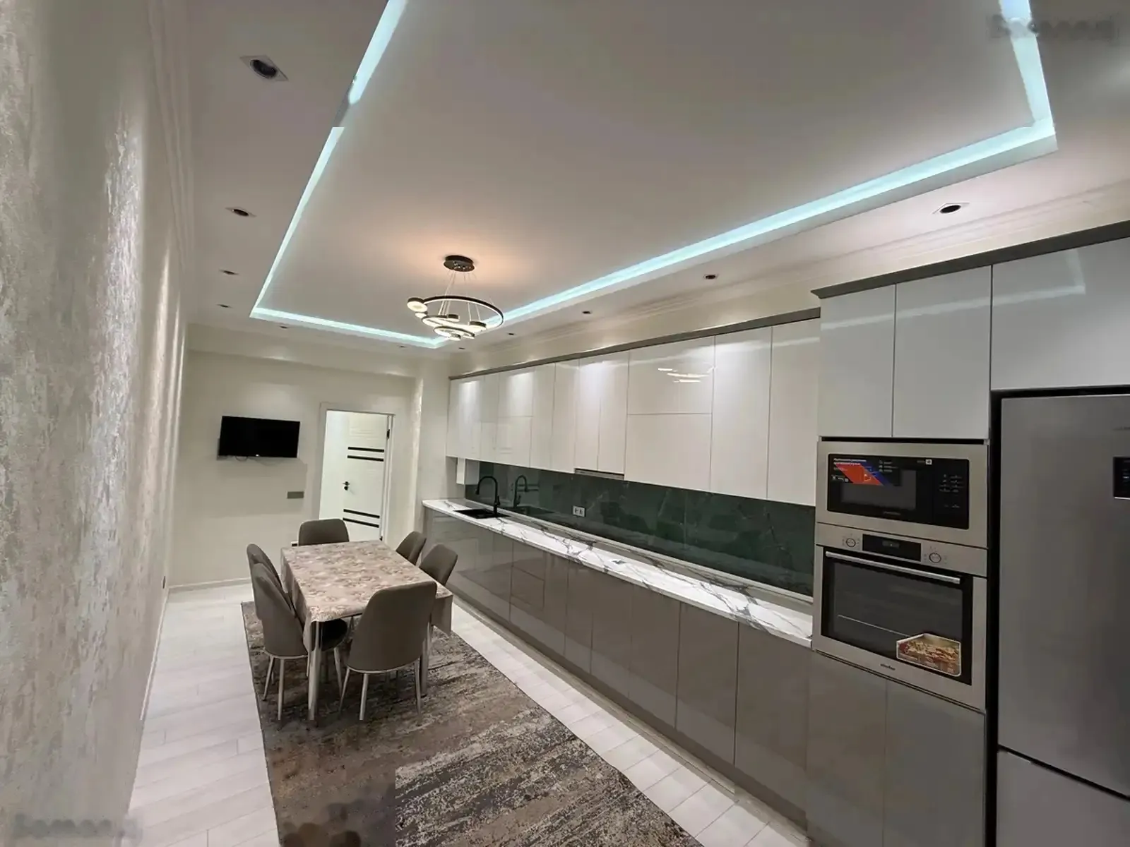 3-комн. квартира, 8 этаж, 110м², Шохмансур
