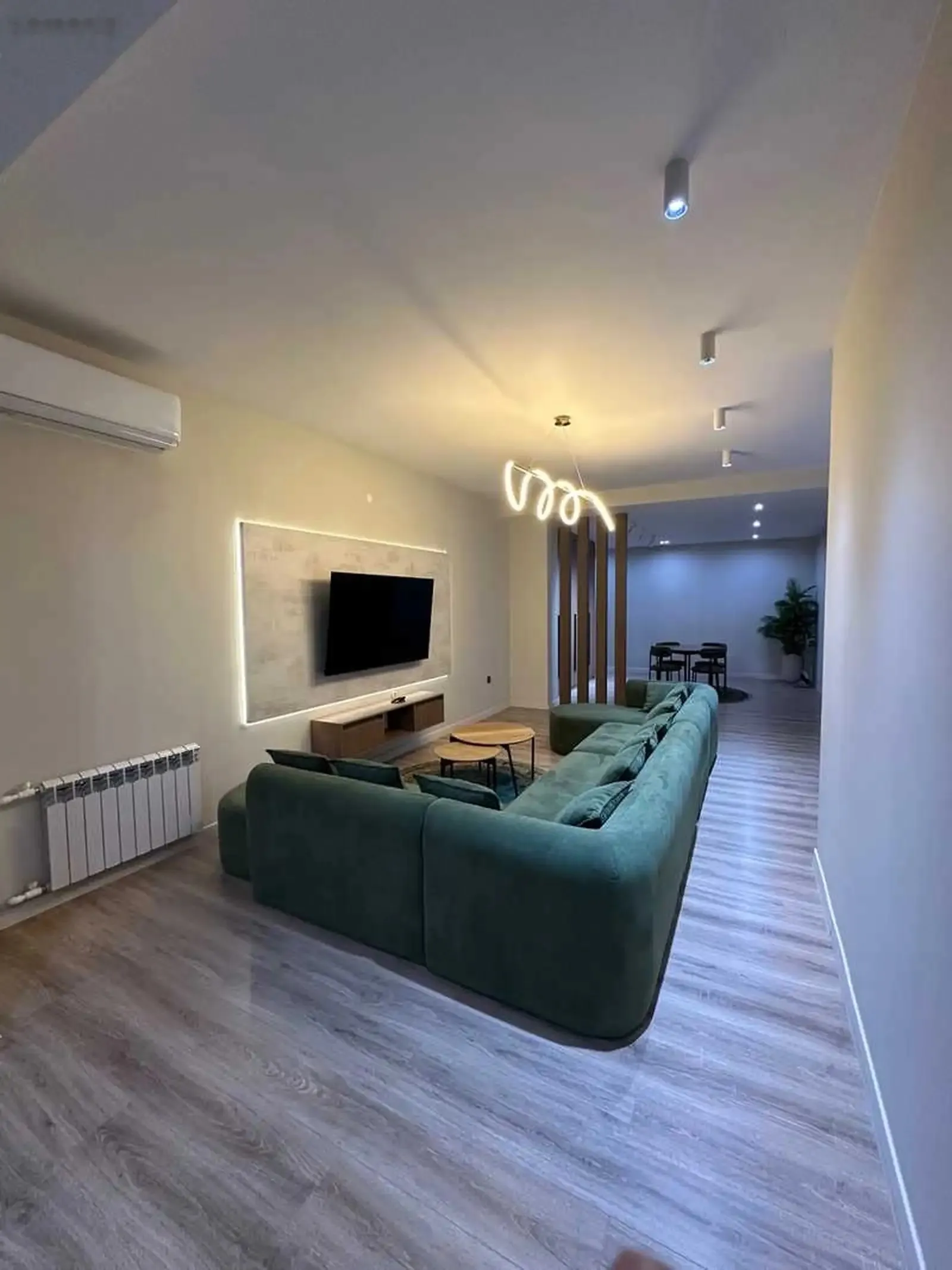 1-комн. квартира, 12 этаж, 83 м², Овир