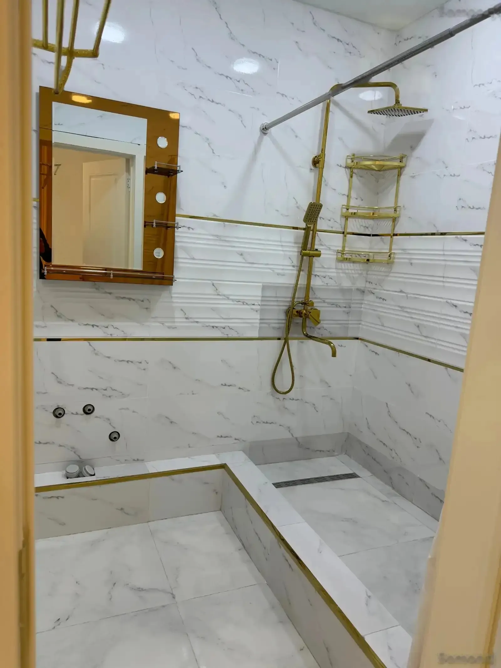3-комн. квартира, 5 этаж, 70м², Сино