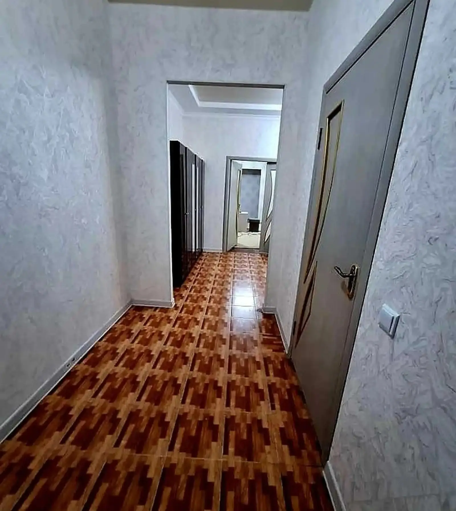 3-комн. квартира, 6 этаж, 95м², Мединститут