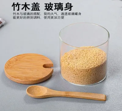 Стеклянные банки для специй с бамбуковыми ложками