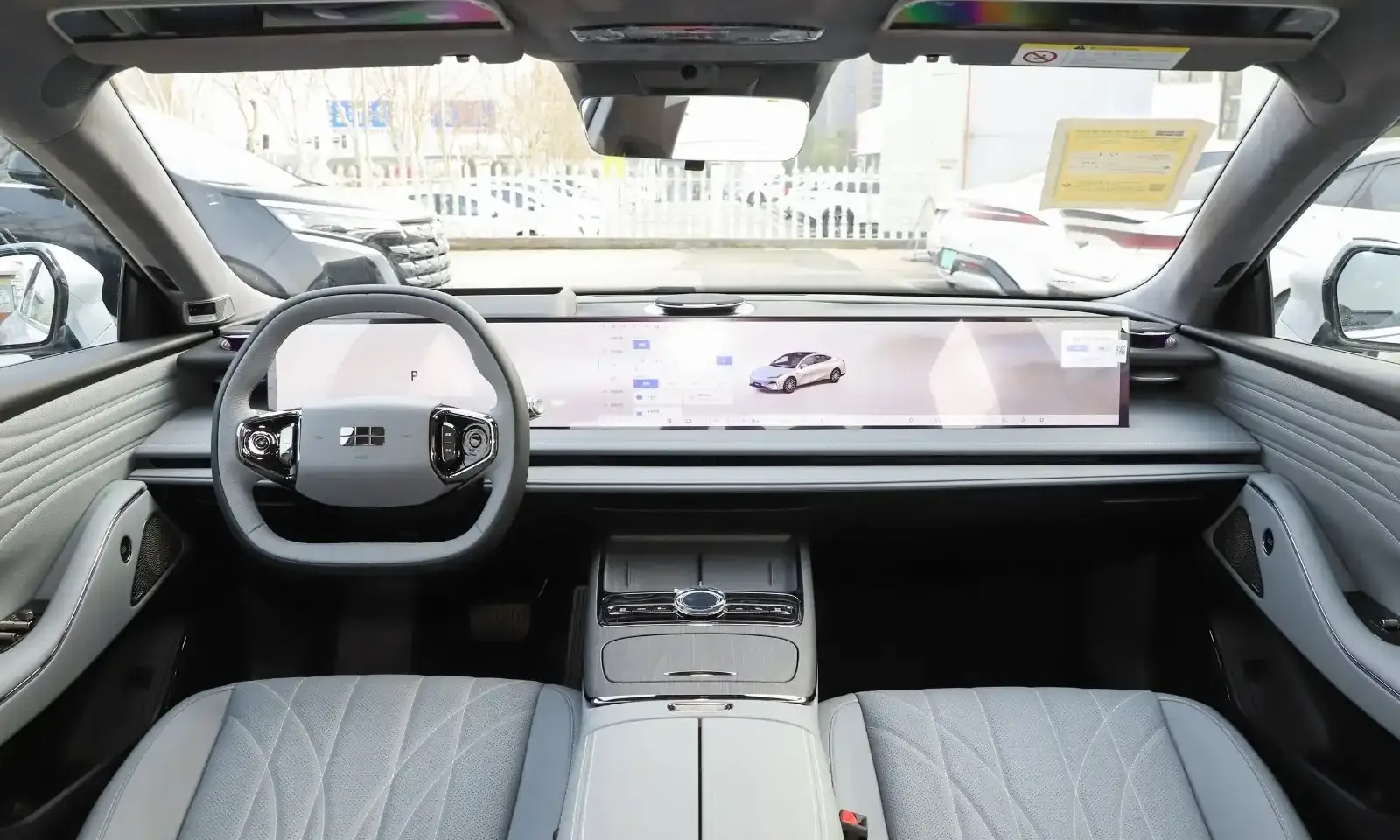 Geely Galaxy E8,