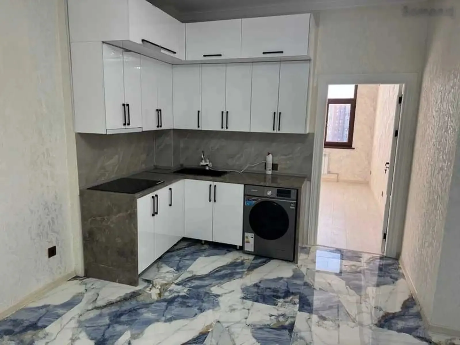 2-к квартира, 8 этаж, 60 м², Пеши доми Ватан