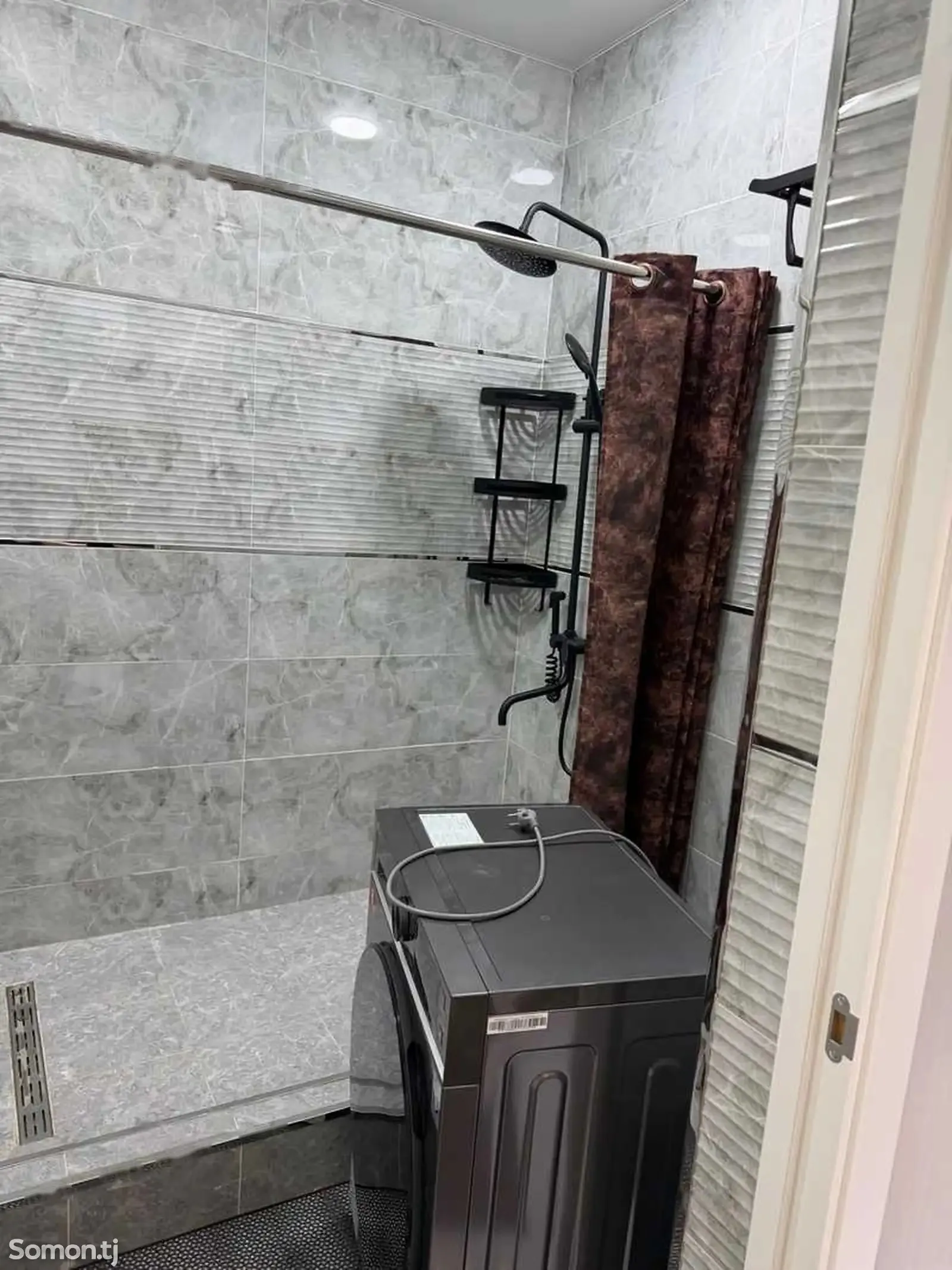 2-комн. квартира, 11 этаж, 70м², Овир