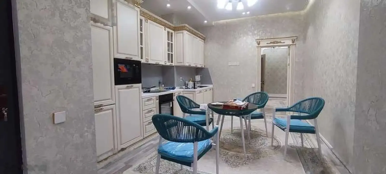 2-комн. квартира, 9 этаж, 98м², И.Сомони