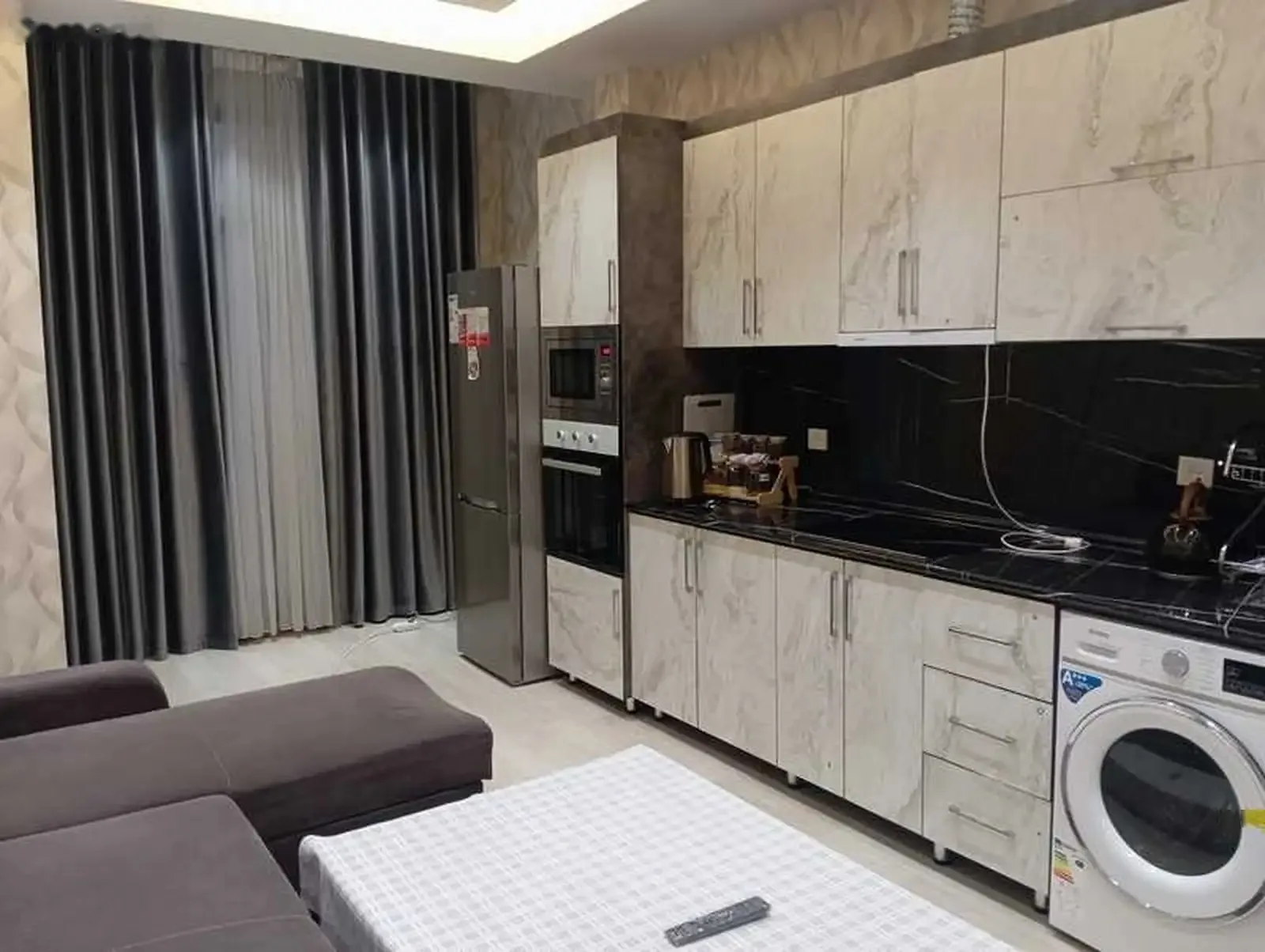 2-комн. квартира, 3 этаж, 48м², Боги ботаники