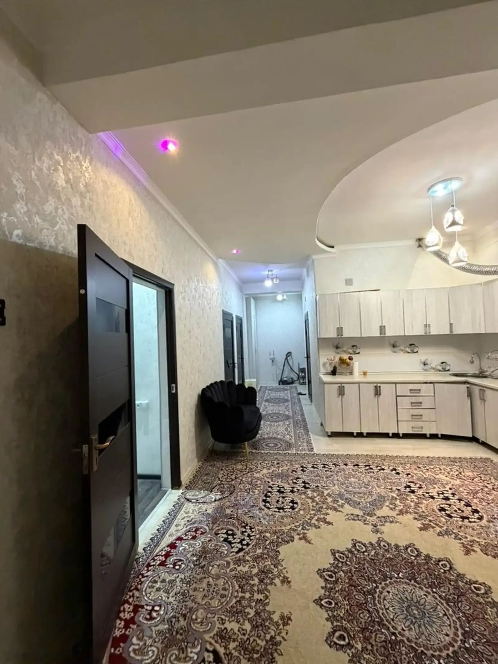 2-комн. квартира, 7 этаж, 70м², воданасос Ёвар