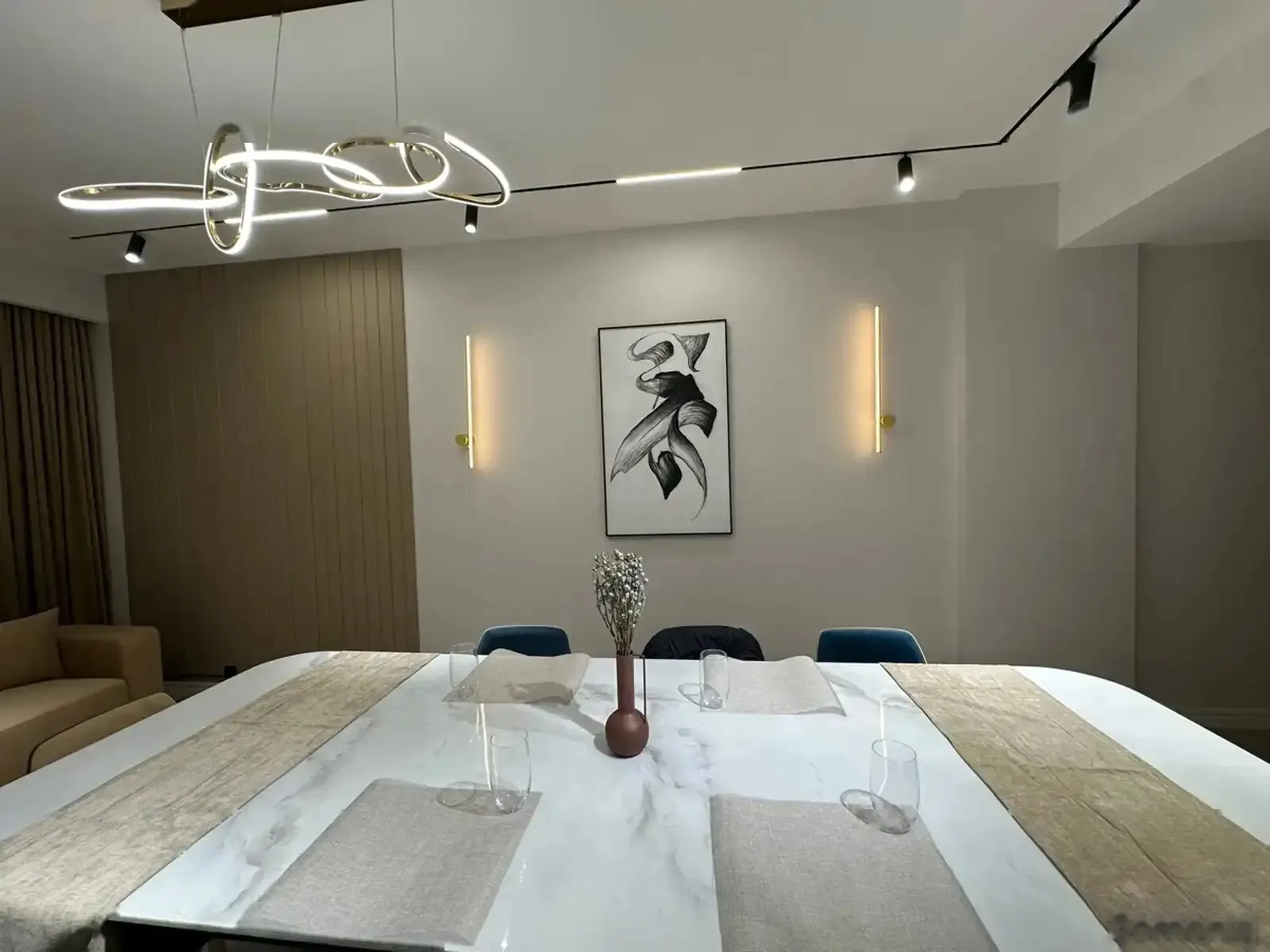 2-комн. квартира, 10 этаж, 86м², Шохмансур