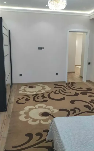 2-комн. квартира, 5 этаж, 90м², Исмоили Сомони