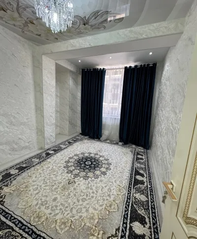 2-комн. квартира, 3 этаж, 41 м², павароти ленинград