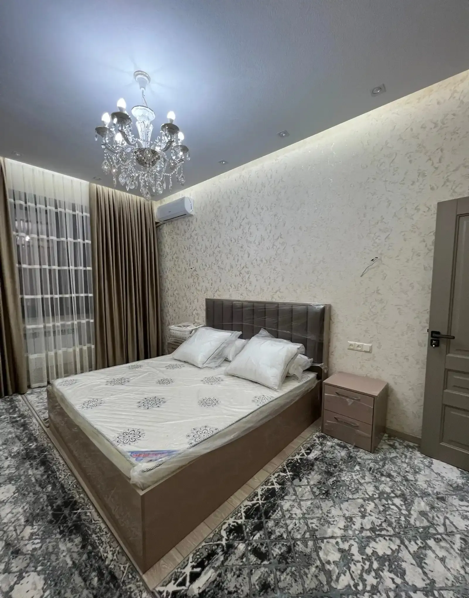 1-комн. квартира, 4 этаж, 54 м², ОВИР