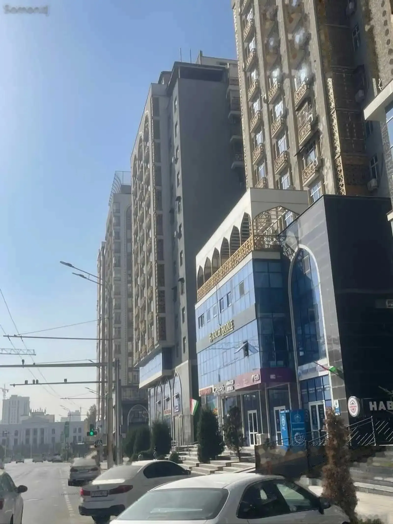2-комн. квартира, 13 этаж, 100м², Турсунзода
