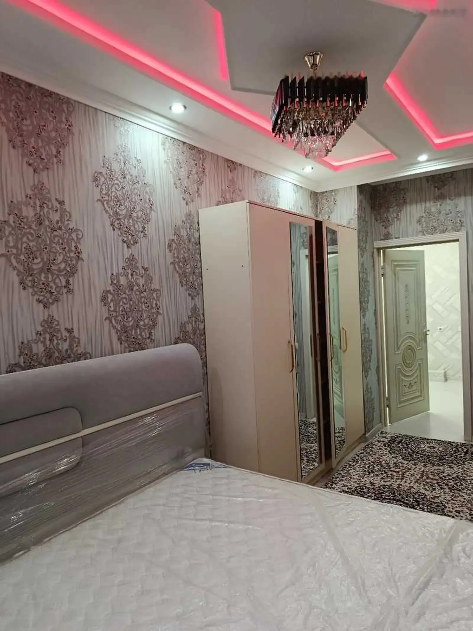 2-комн. квартира, 8 этаж, 83м², воданасос