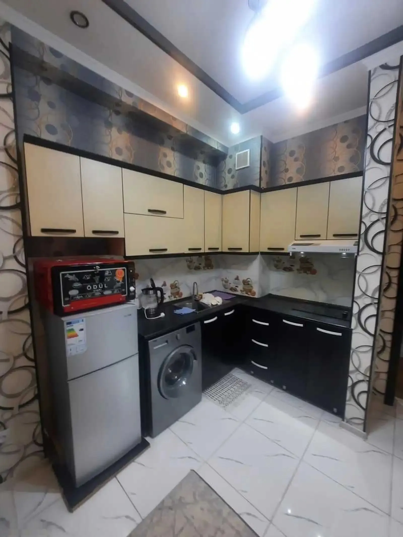 3-комн. квартира, 12 этаж, 64м², Садбарг, доми Афгоно