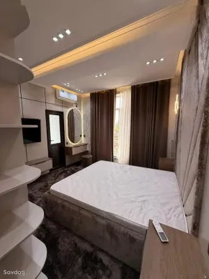 3-комн. квартира, 5 этаж, 65 м², сино