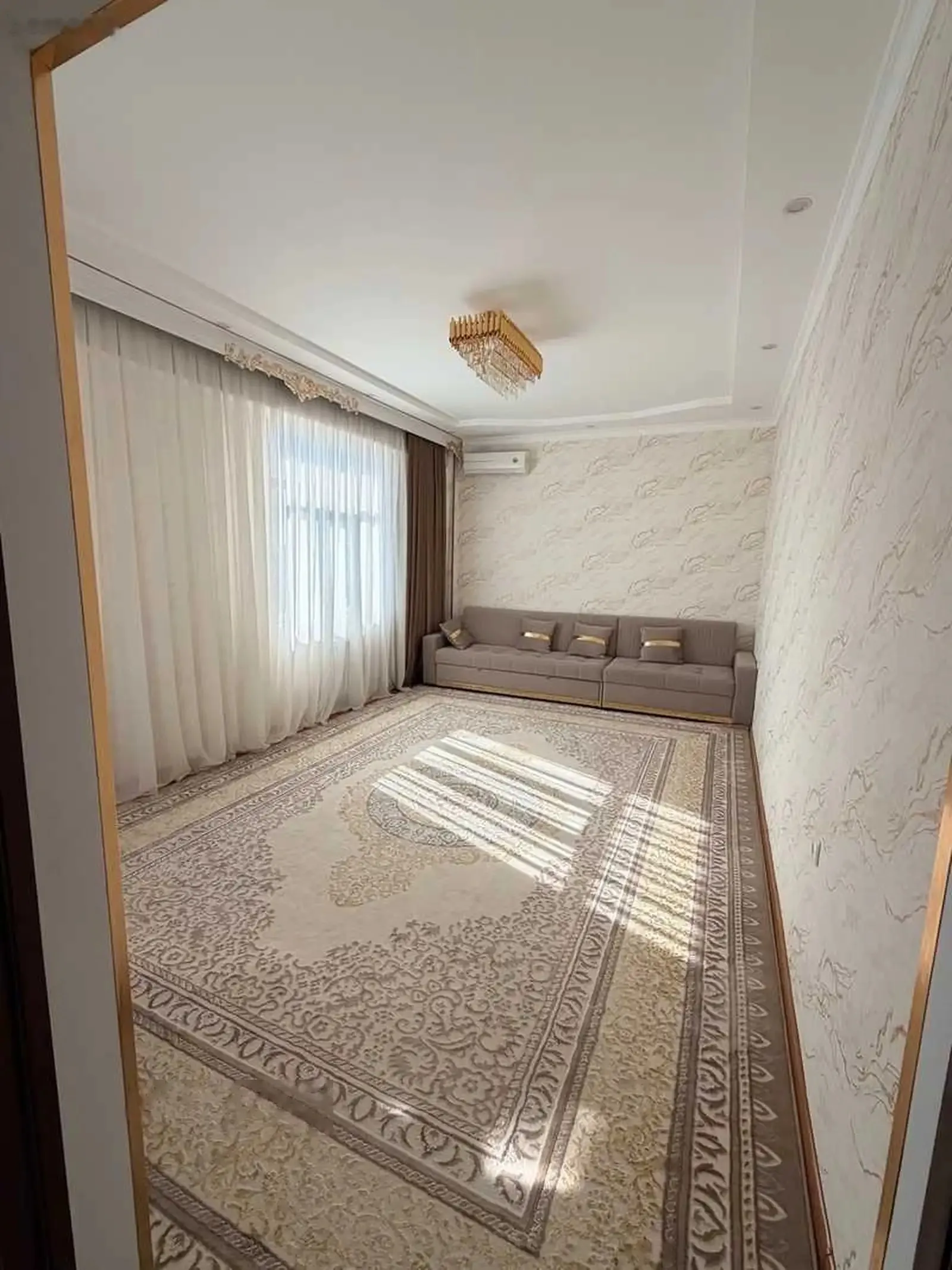 2-комн. квартира, 5 этаж, 85м², Сино