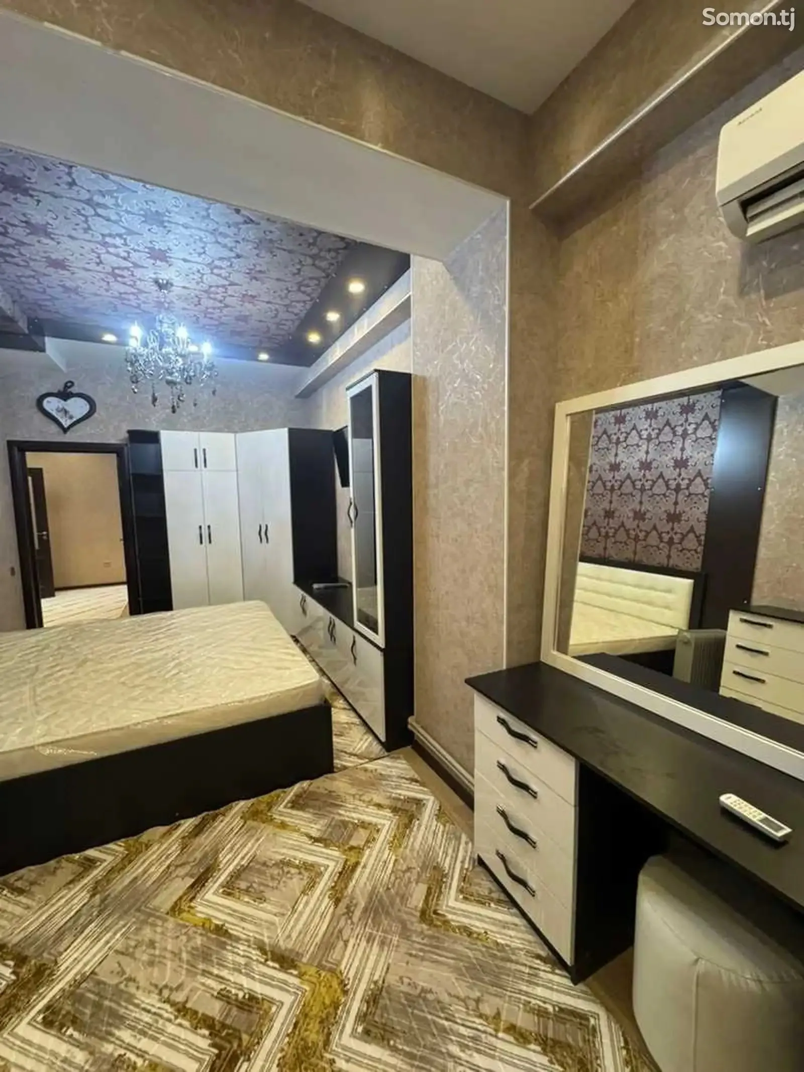 2-комн. квартира, 3 этаж, 70м², Фирдавси