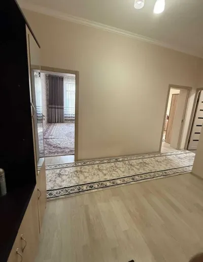 2-комн. квартира, 8 этаж, 74м², сино