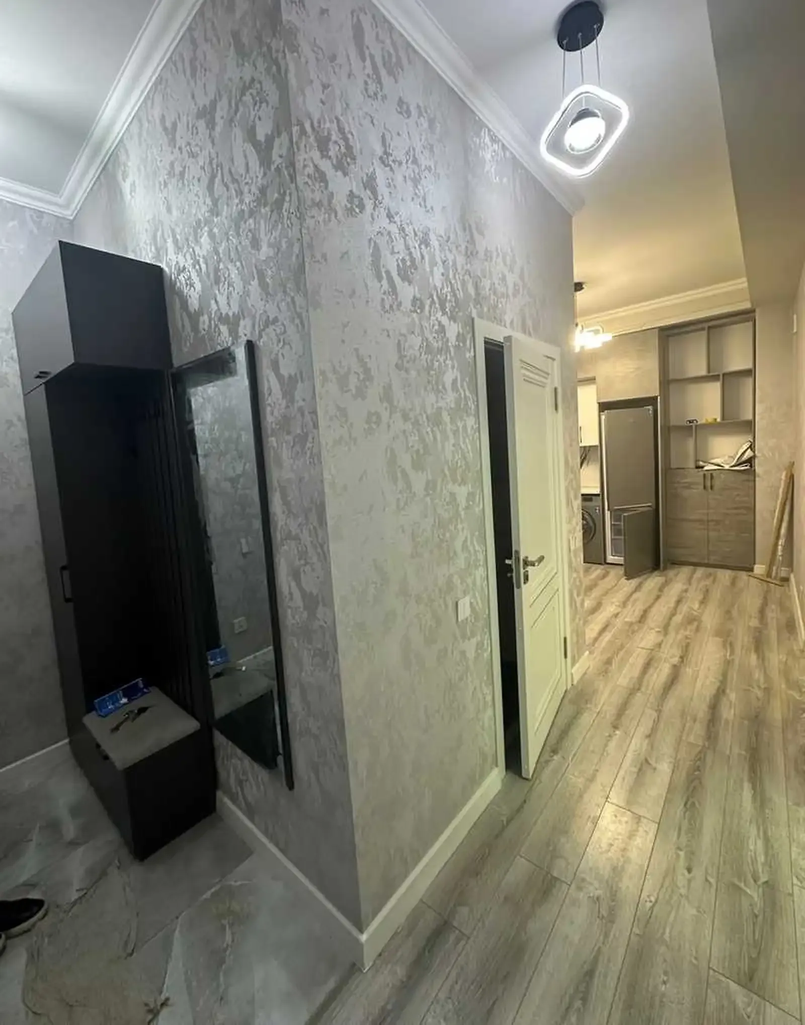 2-комн. квартира, 14 этаж, 56м², Молодежный театр