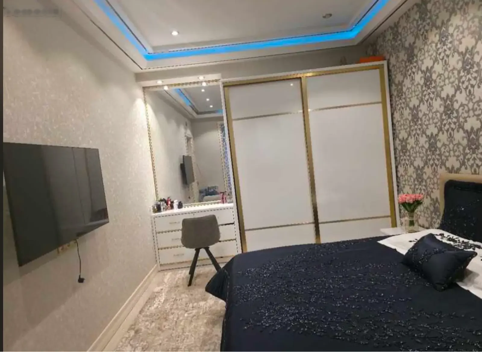 4-комн. квартира, 10 этаж, 150м², Парламент