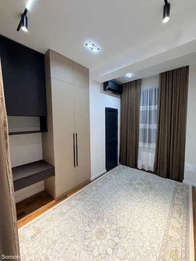 3-комн. квартира, 14 этаж, 86м², и сомони